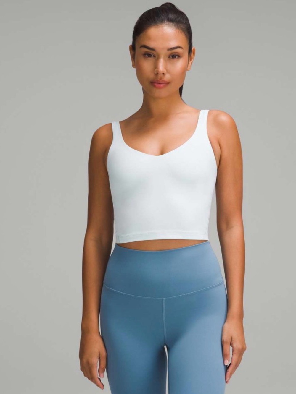 ✨✨Lululemon Sheer Blue Align Tank Top size 6✨✨
